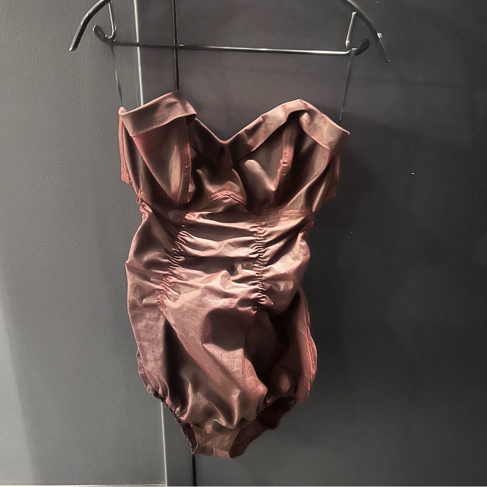 Maison Margiela Burgundy Waxed One Piece Strapless Bodysuit - Picture 10 of 14